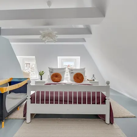 Old Town Family - Dluga Living By Downtown *