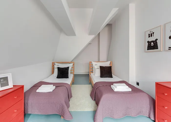 Old Town Family - Dluga Living By Downtown